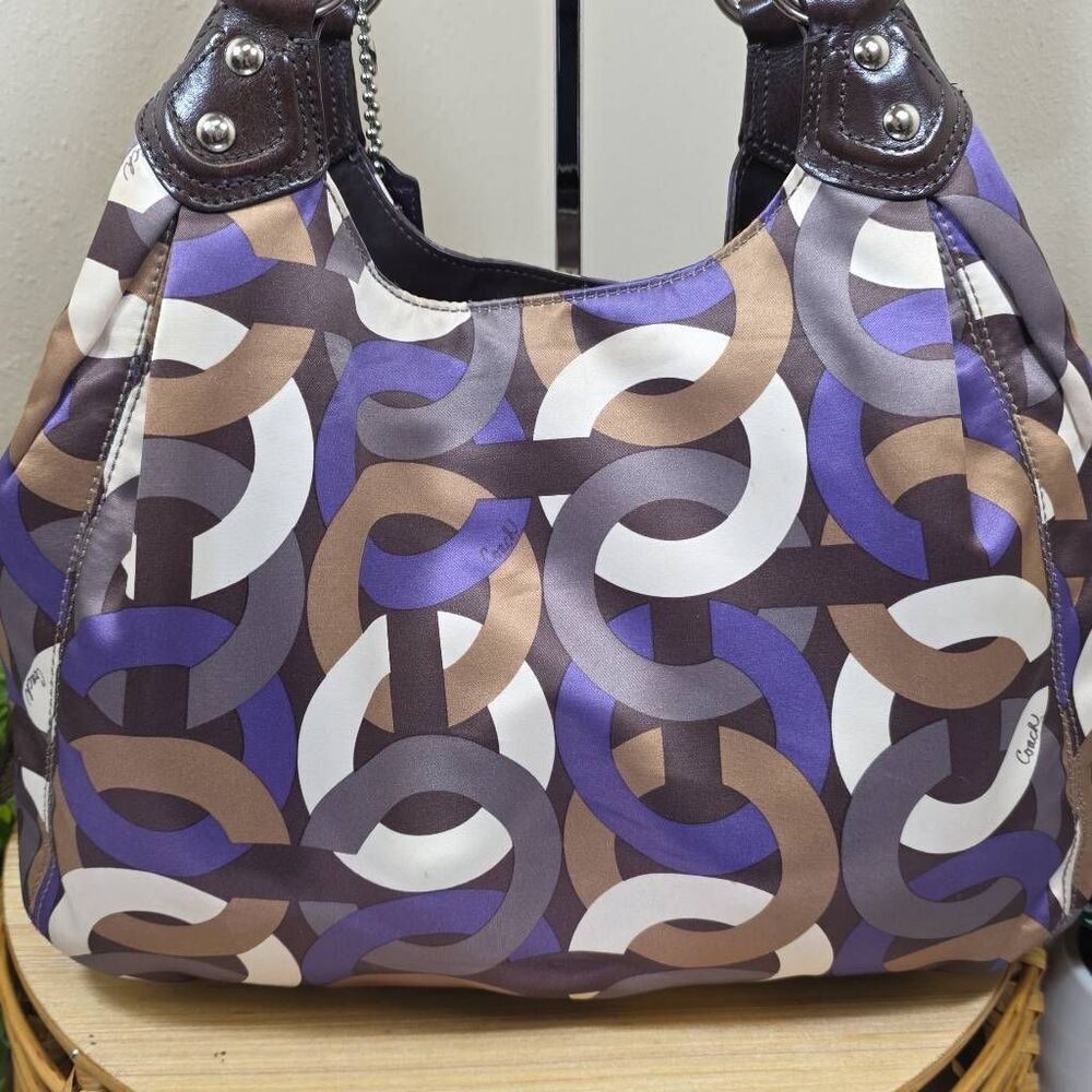 Coach Madison Optic Chain-link Maggie Shoulder Bag - Picture 5 of 16